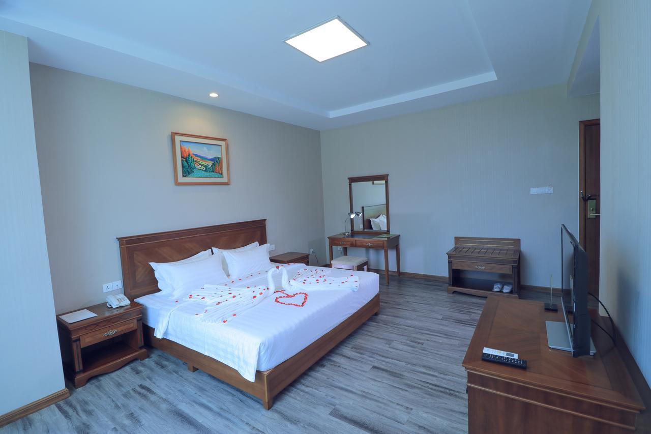 The Hotel Grand Ace Naypyidaw Esterno foto