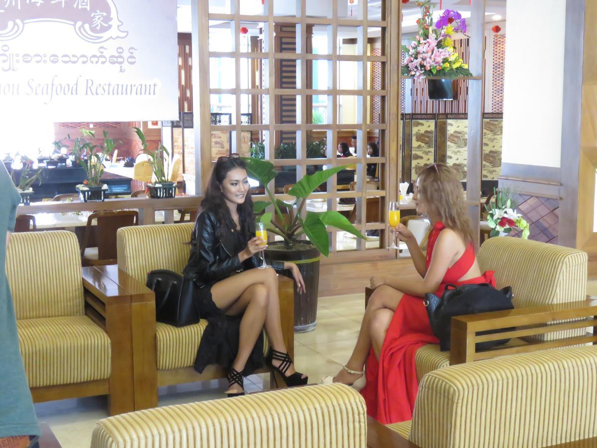 The Hotel Grand Ace Naypyidaw Esterno foto